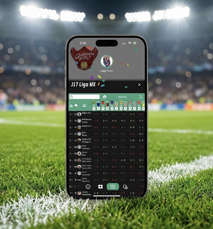 App screenshot showing the World Cup 26 pool list and live score updates